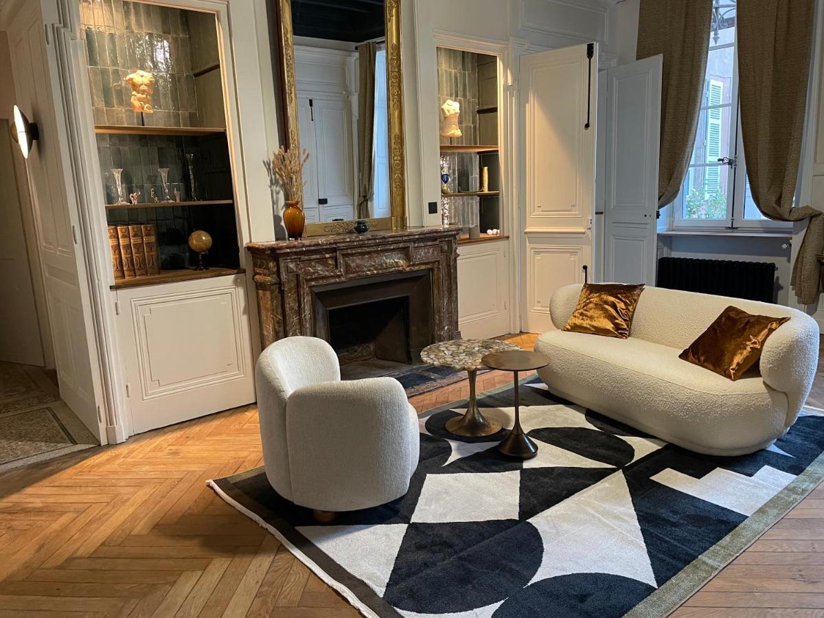 Appartement Chic Et De Caractere ! Saint-Cyr-au-Mont-d'Or Luaran gambar